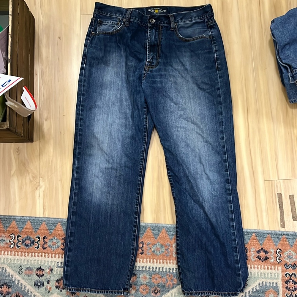 Lucky brand 181 relaxed straight leg jeans 34x30
